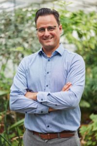 Prof Paul Lampert (1067×1600)